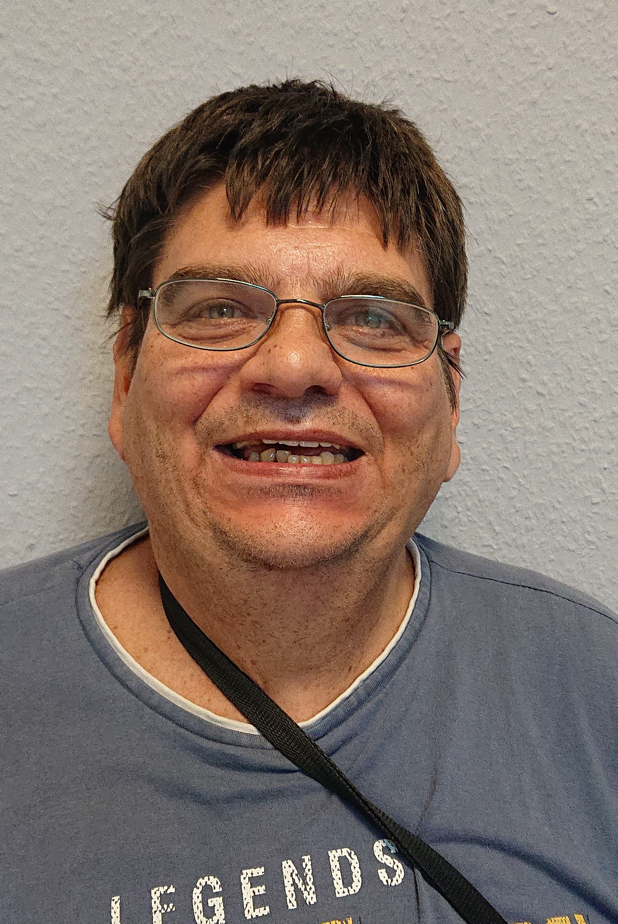 Portraitfoto von Dirk Pöllen